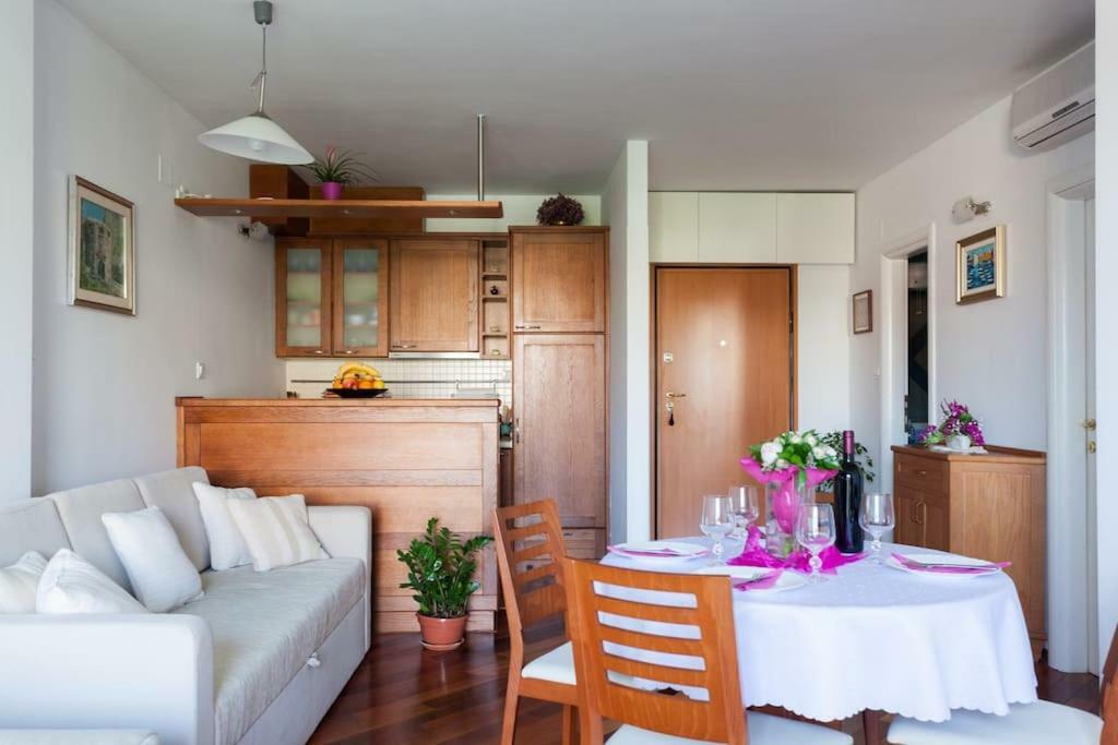 Apartment Maria - Free Garage Dubrovnik Eksteriør billede